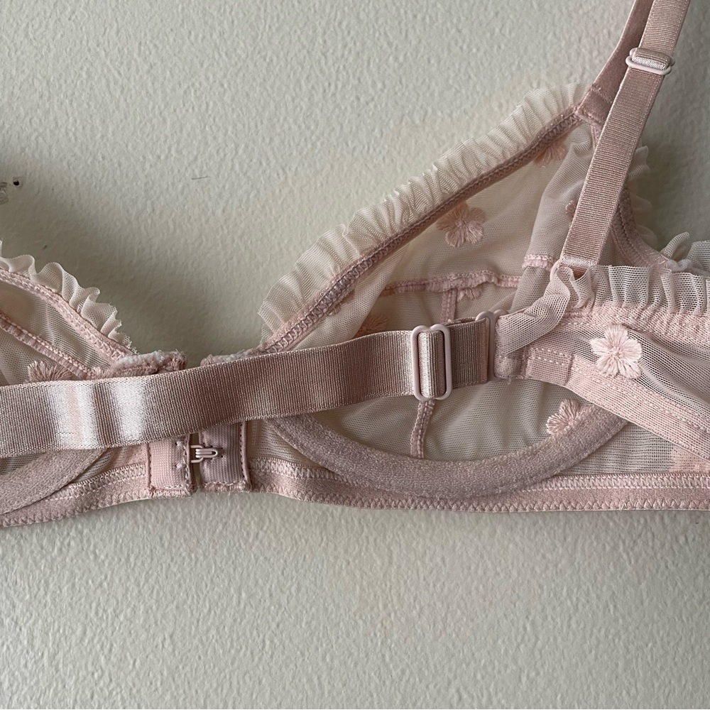 & Other Stories Pink Nude Bra Sheer Underwire 32B Front Closure - Picture 6 of 8